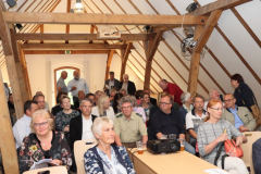 Vor dem Beginn der Feierstunde